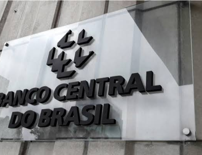Debate sobre pressões externas na liquidação do Banco Master é reacendido