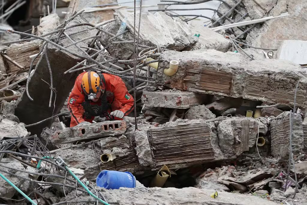 Esforços de resgate na Colômbia se concentram na remoção de escombros após terremoto