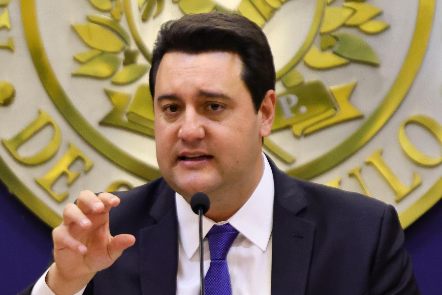 Ratinho Junior desiste da corrida presidencial