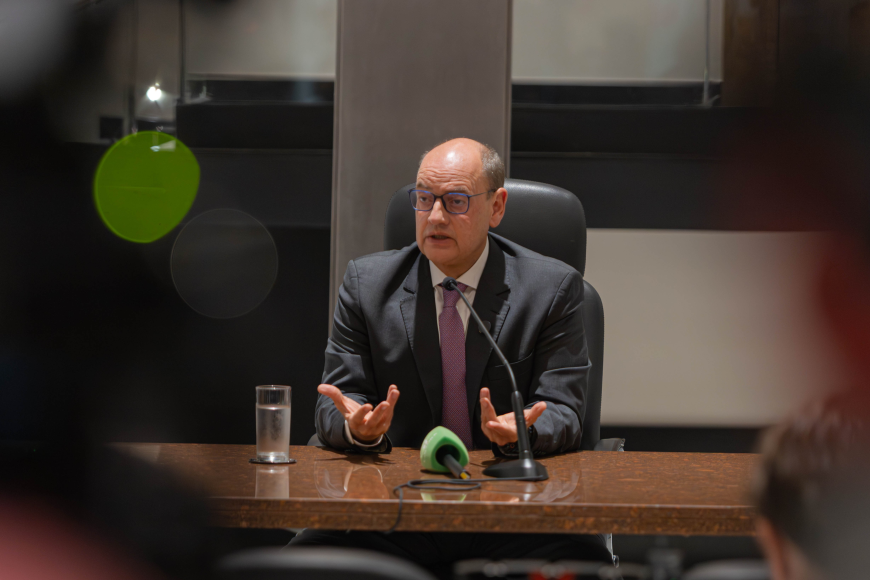 Governo do RJ faz pente-fino e exonera mais de 4 mil servidores fantasmas da antiga gestão do PL