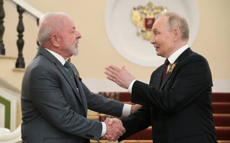 Lula e Putin conversam por cerca de uma hora sobre guerra na Ucrânia, BRICS e relações entre Brasil