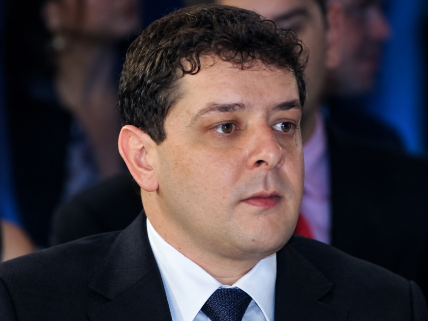 Mendonça manteve sob sigilo relatório da PF que apontava falta de provas contra Lulinha